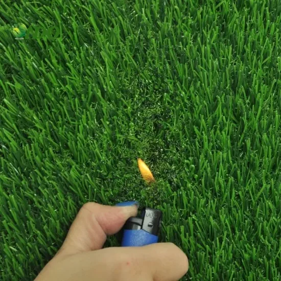 The Highest Quality Artificial Grass Made in China, Used for Indoor and Landscape, as Well as Indoor Grass for Pets and with Airtificial Grass